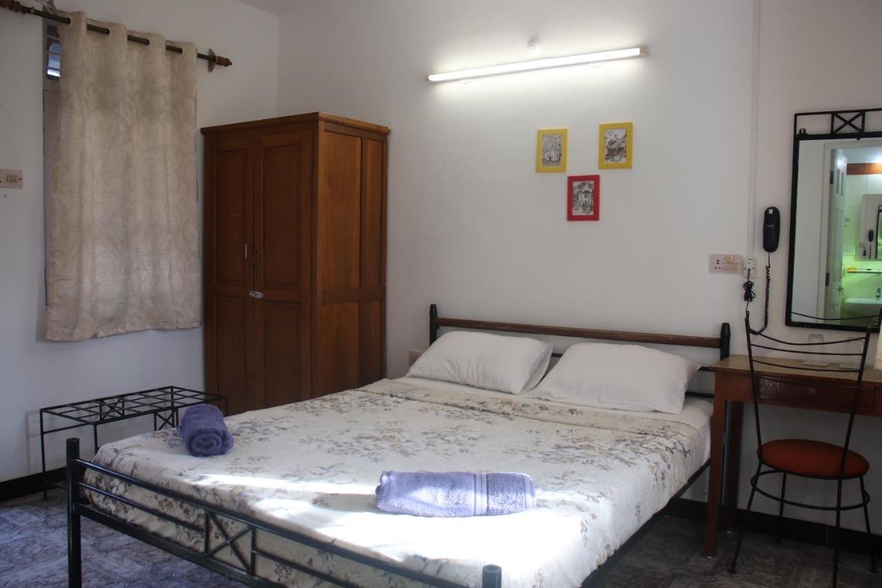 Peravel Beach Holiday Home Кандолим Екстериор снимка